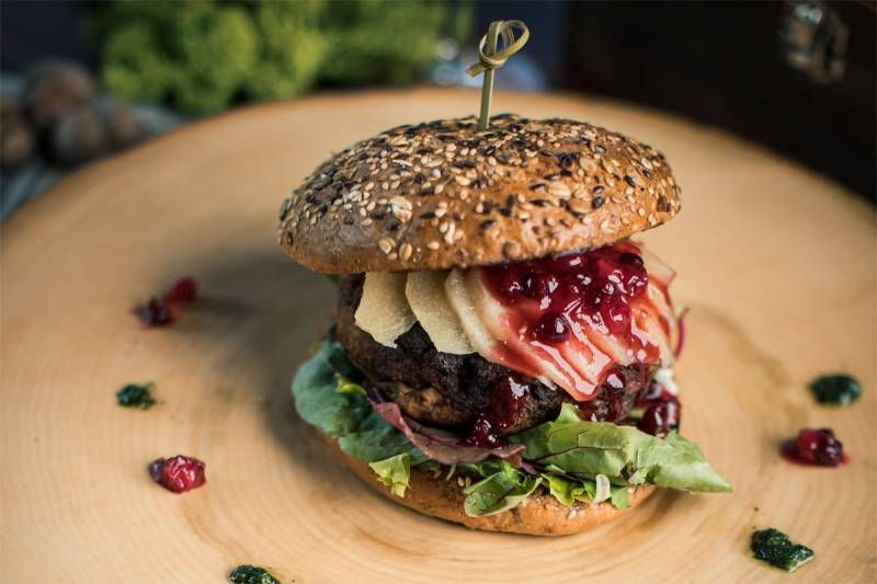 Wildburger mit Quitte